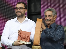 Adrián Barbón honrado en la XV Fiesta del Camino de Los Machucos, destacando las tradiciones y raíces de Cantabria