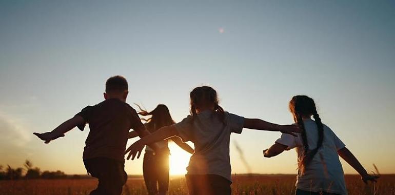 Asturias presenta una innovadora Ley de Infancia y Adolescencia que da voz y protagonismo a los menores