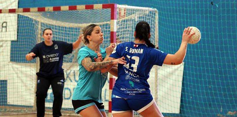 El Lobas Global Atac Oviedo sigue invicto en la pretemporada tras imponerse en el VI Memorial Koki