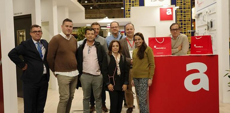 La construcción asturiana destaca en la feria internacional BATIMAT 2024 en París