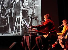 El ciclo BS(O) en vivo de Laboral Cinemateca presenta "Buster in Love", un cine-concierto con las comedias de Buster Keaton y música en vivo del dúo Catherine Vincent