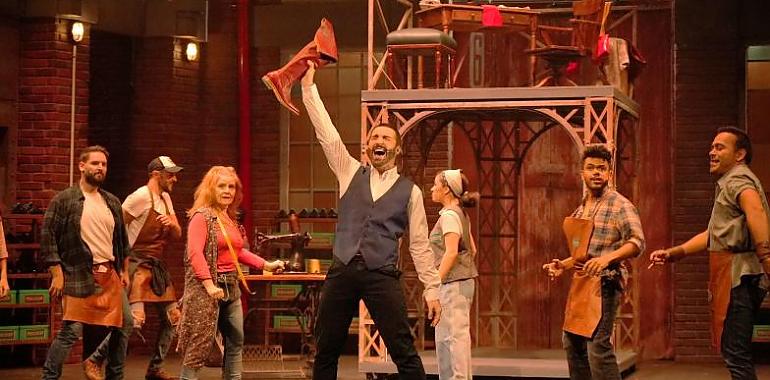 El musical "Kinky Boots" llega al Teatro de la Laboral: diversión y emoción aseguradas