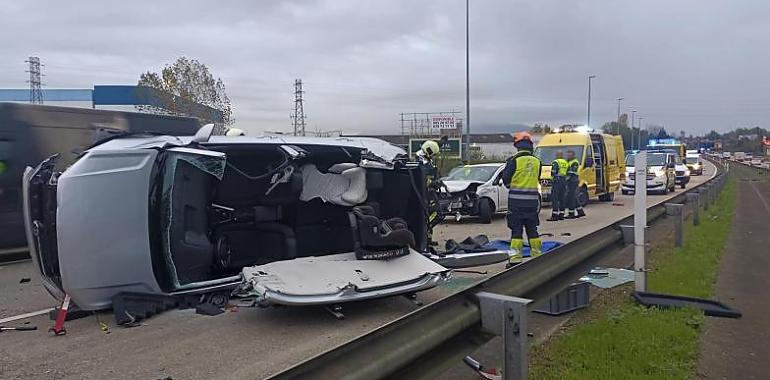 Accidente en Siero: Tres heridos leves tras colisión en la A-64