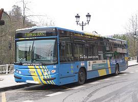 Primer día de la huelga de autobuses en Asturias: caos en Gijón, previsión en Oviedo y seguimiento masivo en Avilés