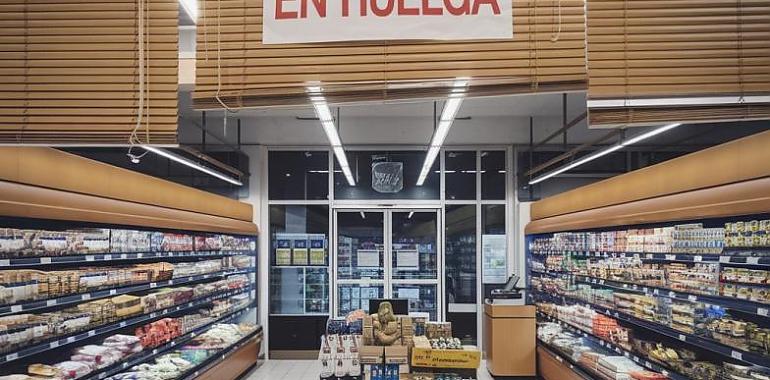 Asturias afronta una huelga histórica en los supermercados en plena Navidad: más de 11.000 trabajadores llamados a movilizarse