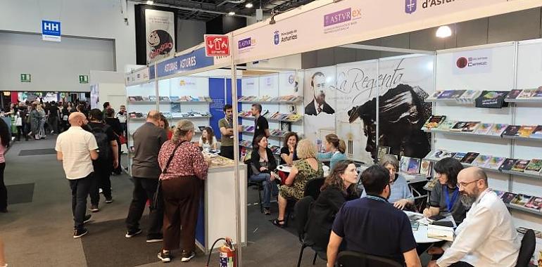 Asturias lleva su literatura al corazón de Iberoamérica en la Feria Internacional del Libro de Guadalajara