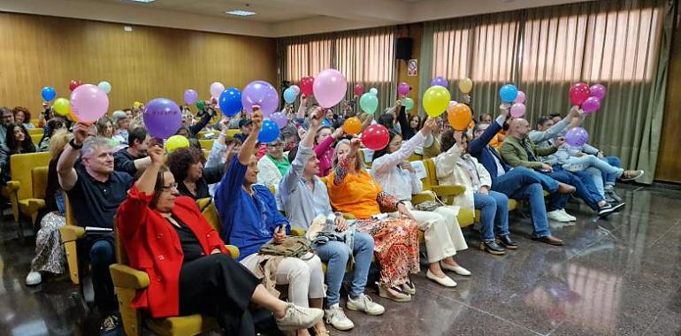 La Fundación Mar de Niebla recibe el XVII Premio José Lorca por su labor en defensa de los derechos de la infancia