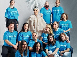 Cristina Pedroche une moda y solidaridad en unas Campanadas por la infancia junto a UNICEF España