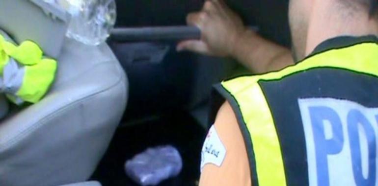 Cae un grupo internacional de narcotraficantes que operaba en Almería y Granada