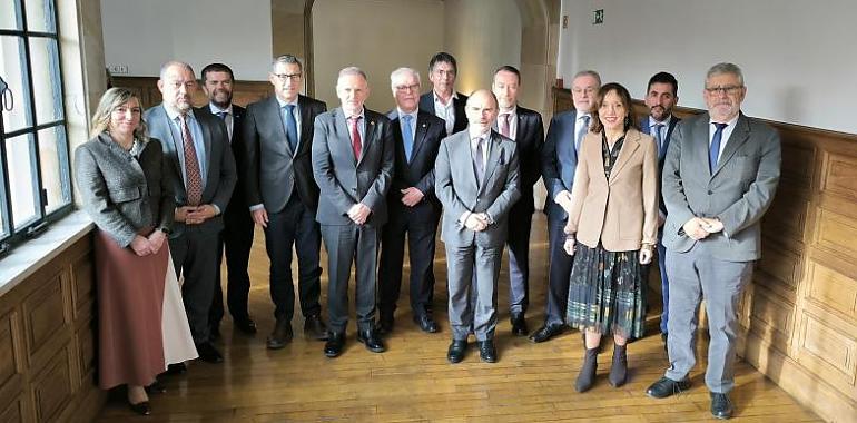 Ignacio Villaverde asume la presidencia del G-9 de Universidades en una asamblea marcada por la defensa de la investigación y nuevos retos