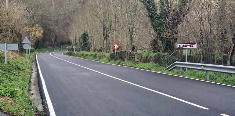 El Principado culmina la renovación de la carretera AS-213 con una inversión de 1,74 millones y refuerza su apuesta por la red viaria del suroccidente