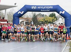 Los 10KM del Grupo 2025 baten récords en su décima edición con una jornada épica en Gijón