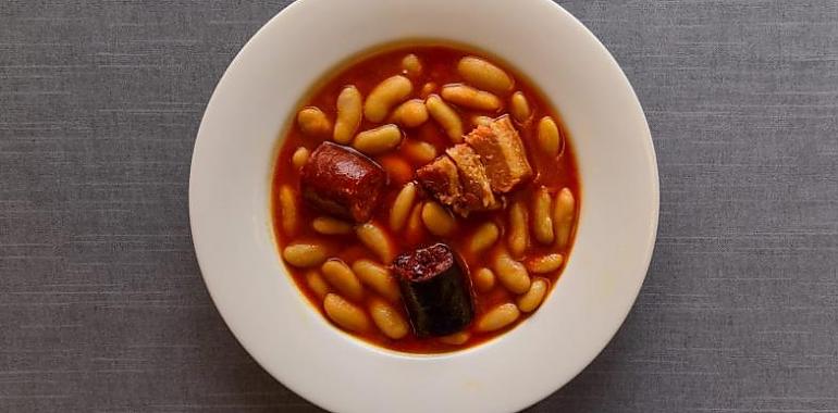 Asturias se prepara para coronar “La Mejor Fabada del Mundo” en Villaviciosa