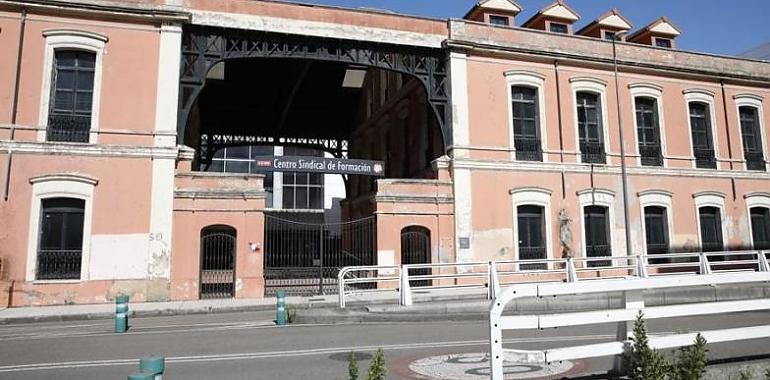 Gijón rebautiza un parque en homenaje a la Marcha de Hierro y aprueba la reforma del edificio Vicasa como albergue turístico