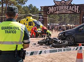 Tragedia en el Motorbeach: muere una joven de Pravia de 24 años tras chocar su moto contra un coche