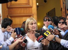 Ministra repudia un club chileno que exige uso de uniforme a trabajadoras de casa particular