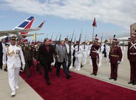 Raúl Castro llega a Venezuela