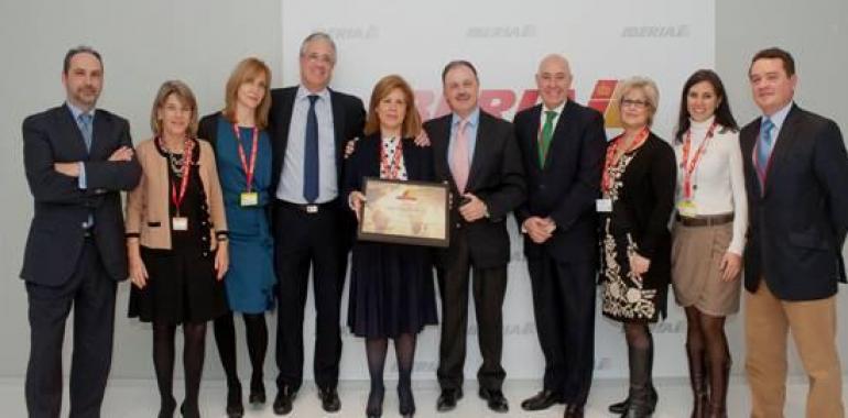 IA Viajes recibe un reconocimiento a su labor profesional con premios de Iberia, Aeroméxico y Keytel