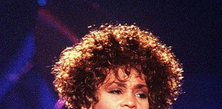 Murió Whitney Houston a los 48 años