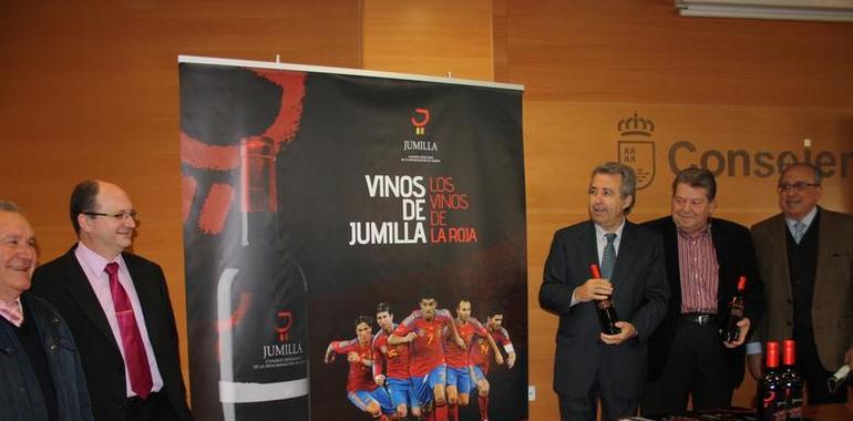 Jumilla embotellará y comercializará un vino Monastrell como oficial de la Federación Española de Fútbol 