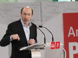 Rubalcaba denuncia la \"campaña repugnante\" contra los sindicatos por osar oponerse a la reforma laboral 