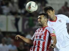 Un Sporting necesitado recibe al Sevilla en El Molinón