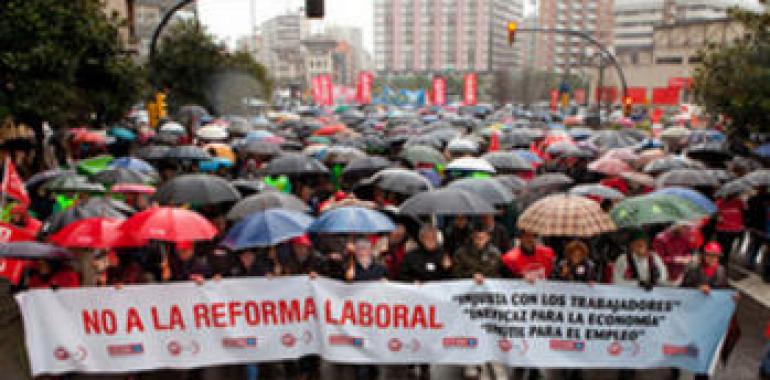 Manifestación en Gijón contra la reforma laboral