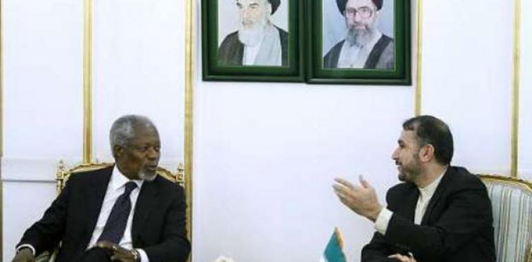 Kofi Annan buscan en Teherán avances en el conflicto sirio