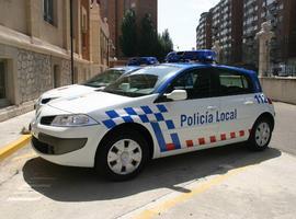 Atendidas cuatro personas en el incendio de una vivienda en la calle Doña Urraca