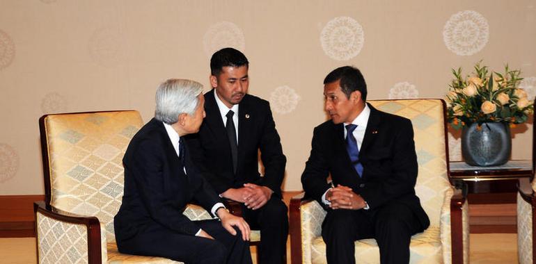 El presidente Humala, con el Emperador del Japón