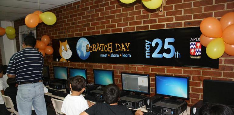 Jóvenes asturianos celebran por primera vez el “Scratch Day”