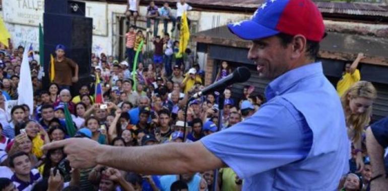 Capriles Radonski: Ocupémonos del futuro y las soluciones no del pasado