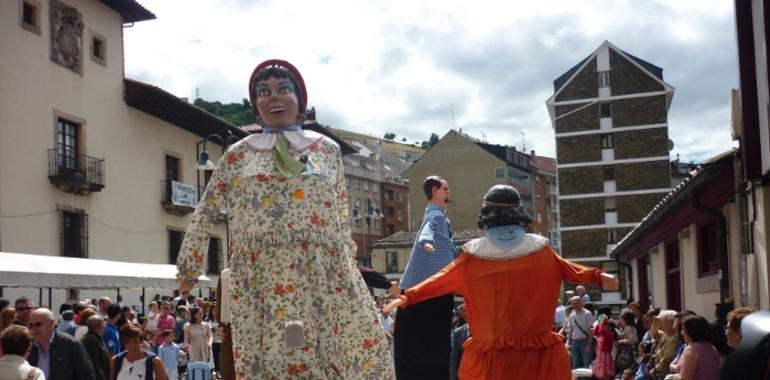 Cangas del Narcea cierra las fiestas de El Carmen y La Magdalena