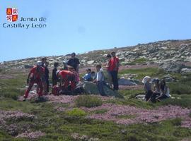 Rescatada una senderista herida en la Sierra de Cabrera (León)