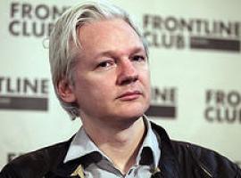 Ecuador concede asilo a Julian Assange 