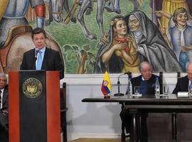 Presidente Santos presentó \Así lo vivimos: la vía chilena a la democracia\, de Ricardo Lagos