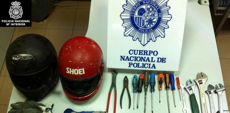 Detenida en Oviedo una banda especializada en el robo de coches y ciclomotores