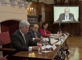 Ernesto de la Peña recibió hoy el XXVI Premio Internacional Menéndez Pelayo