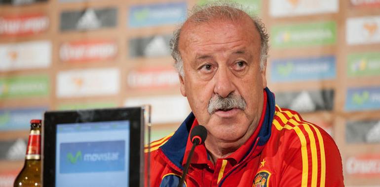 Del Bosque: "Mañana empezamos a defender el título ganado en Sudáfrica" (vídeo)