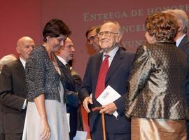 Muere Santiago Carrillo