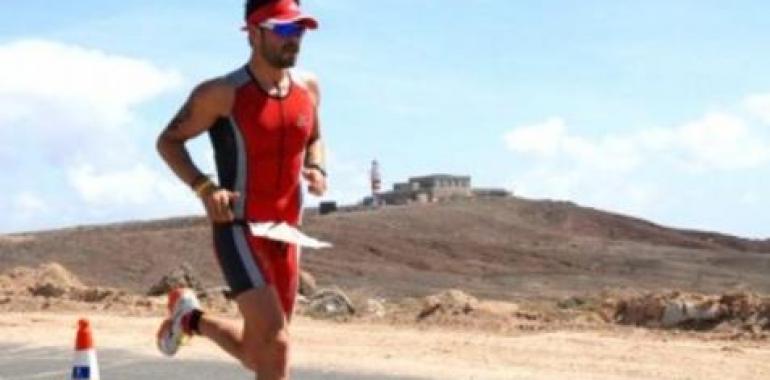 El asturiano Adrián Bouzán, campeón de España de Triatlón