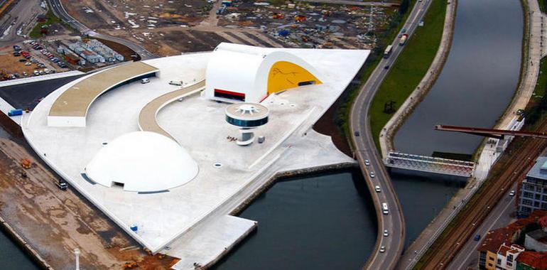 El ciclo “Garage Club” del Centro Niemeyer continúa  con el concierto de Devil Dogs 