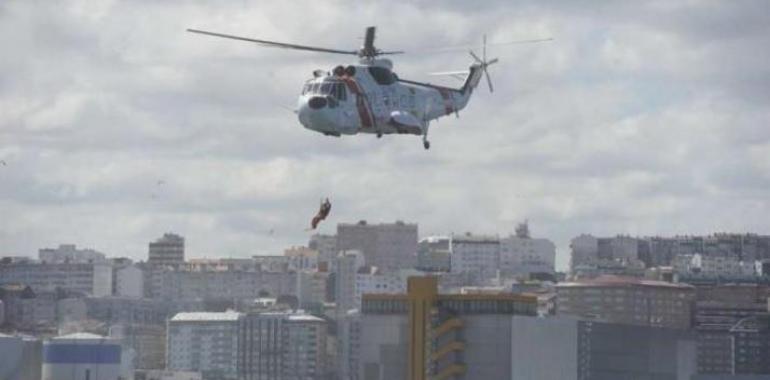 Hallado el cuerpo del hombre que cayó a la ría de Avilés