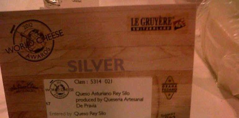 Medalla de plata para el queso Rey Silo en los World Cheese Adwars