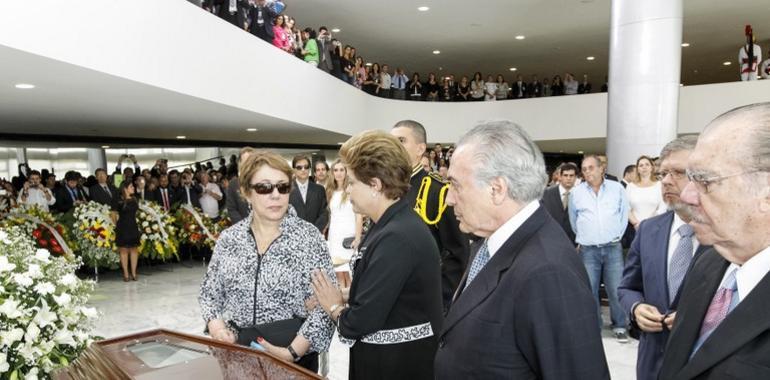 Velatorio de Oscar Niemeyer no Palácio do Planalto (DIRECTO) 