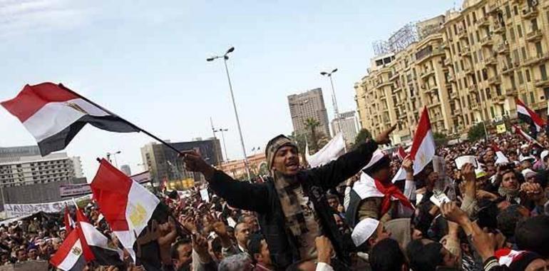 Prosiguen las violentas protestas contra el presidente de Egipto