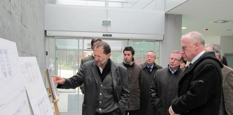 Faustino Blanco diferencia la protesta del Simpa con la de Madrid,  contra la privatización de la sanidad