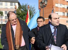 Caunedo inauguró la calle Manuel Vigil Montoto, primer edil socialista de Oviedo