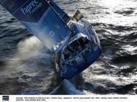 Llegan los icebergs a la ruta de los líderes en la Vendee Globe 