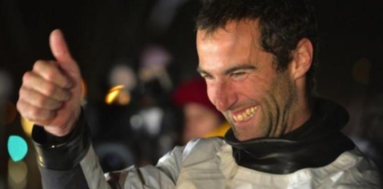 Armel Le Cléac’h ha cruzado la línea de llegada de la Vendée Globe por segunda vez